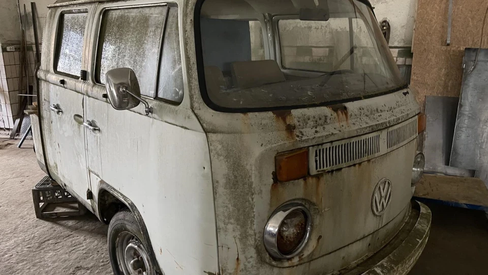 Volkswagen Transporter 1974 CrewCab T2b Doka