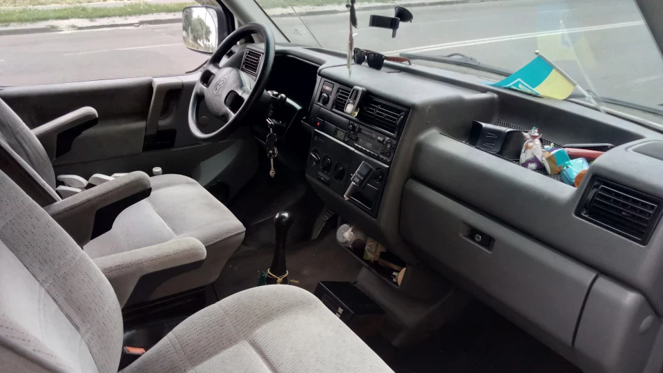Volkswagen Transporter 1,9TD Старий фонд 4