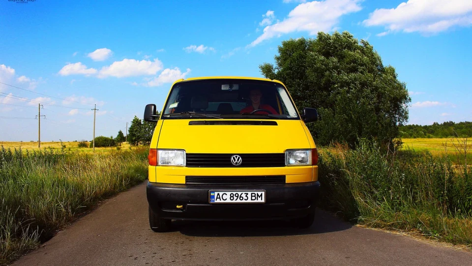 Volkswagen Transporter 1.9TD 2