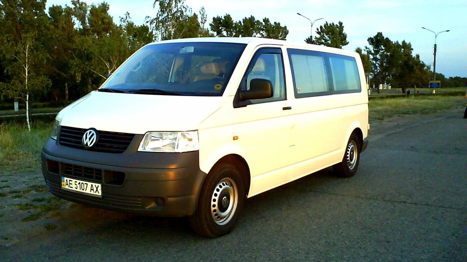 Volkswagen Transporter 1.9TDI Біла Пляма