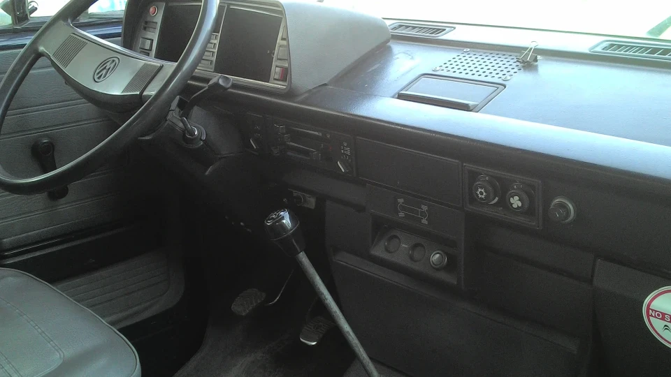 Volkswagen Transporter 1.9ТDI*(1Z) 2