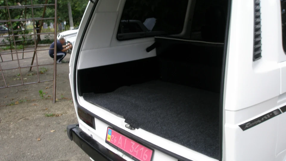 Volkswagen Transporter 1,9В 4