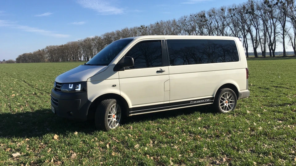 Volkswagen Transporter 2.0 АХА