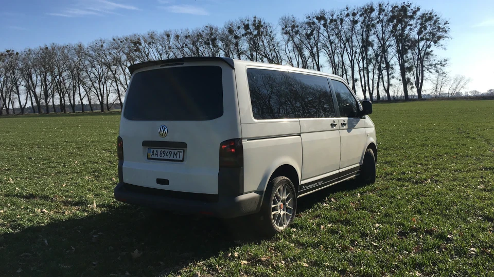 Volkswagen Transporter 2.0 АХА 2