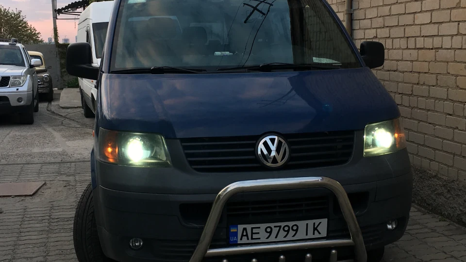 Volkswagen Transporter 2.0 бензин 2