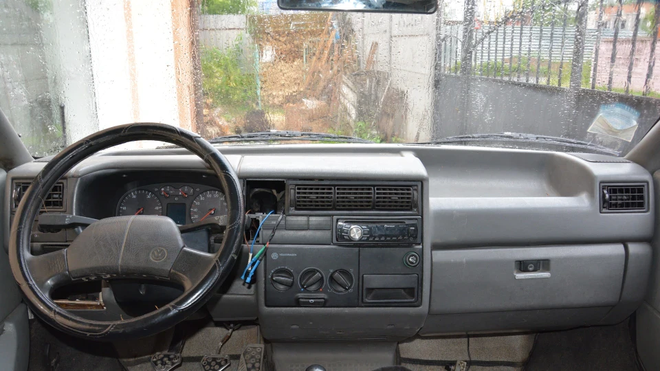 Volkswagen Transporter 2.4 ААВ 3