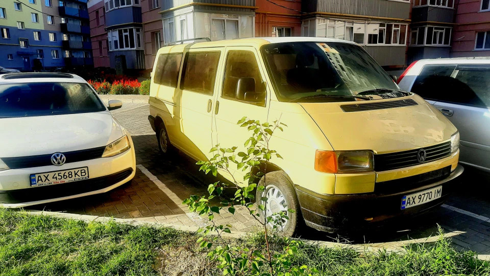 Volkswagen Transporter 2.4 дизельний овоч 2