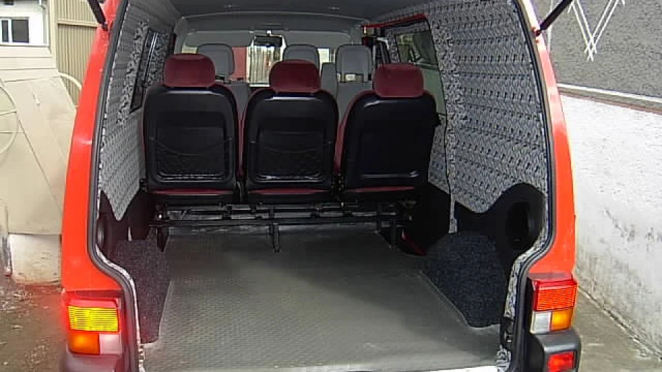 Volkswagen Transporter 2.5 (102 л.с. | 75 кВт) 3