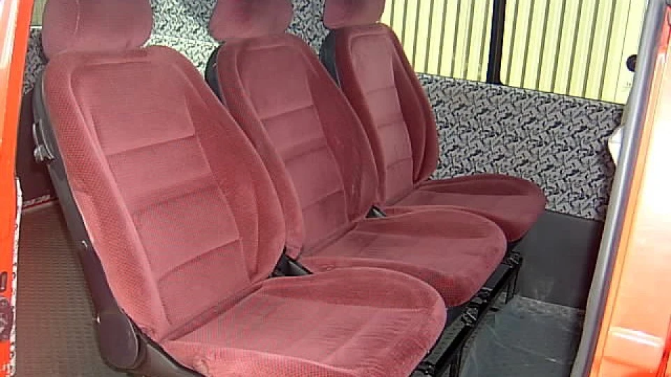 Volkswagen Transporter 2.5 (102 л.с. | 75 кВт) 4