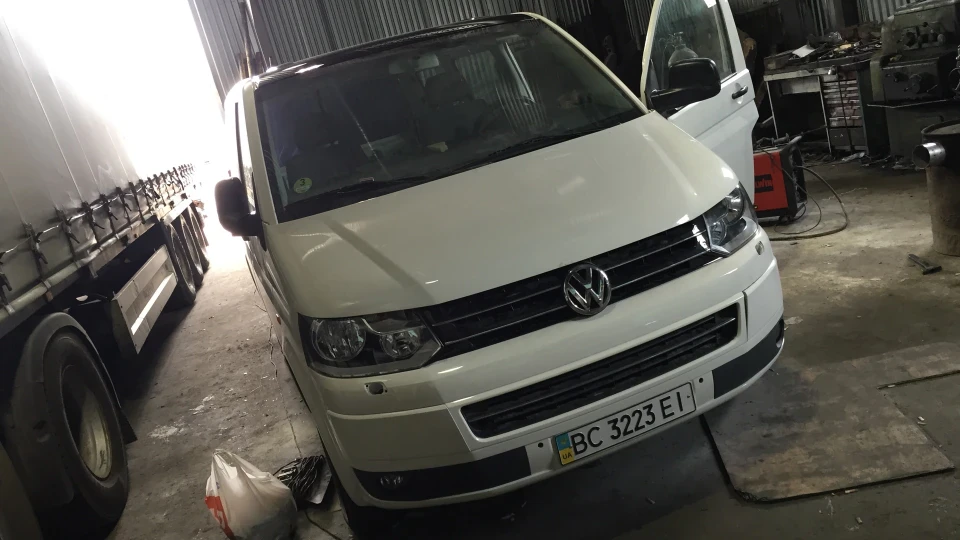 Volkswagen Transporter 2.5 TDI (25 edition) 5
