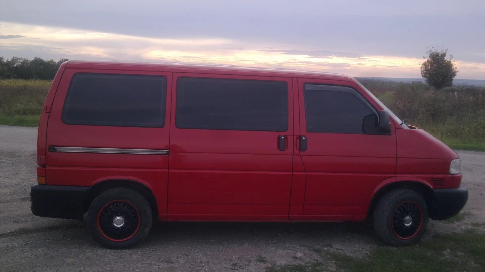 Volkswagen Transporter 2.5 TDI 75 кВт SINCRO 3