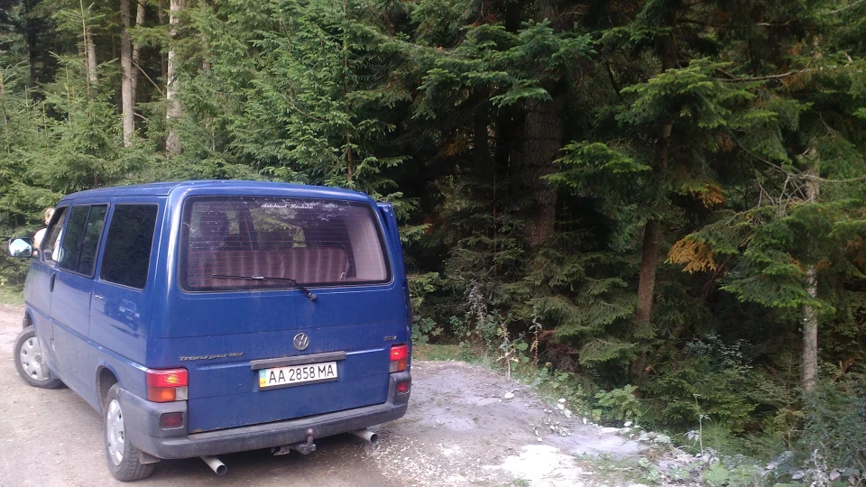 Volkswagen Transporter 2.5 TDI 75kw 4