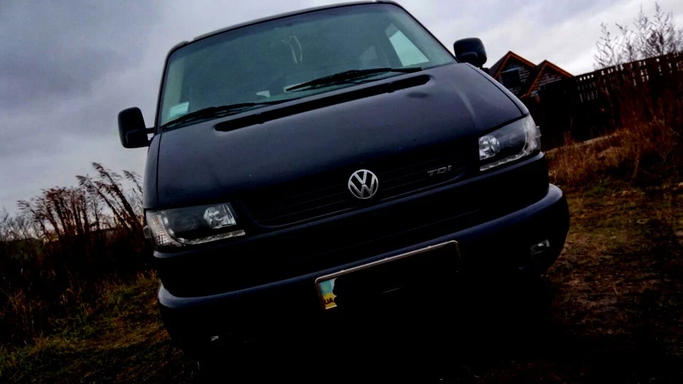 Volkswagen Transporter 2.5 TDI (ACV 75 kW) Graf 3