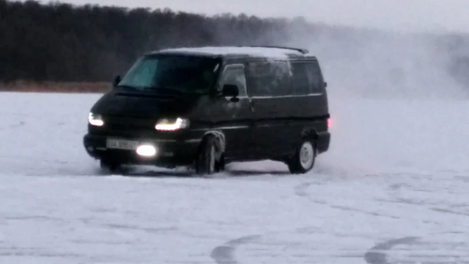 Volkswagen Transporter 2.5 TDI (ACV 75 kW) Graf 5