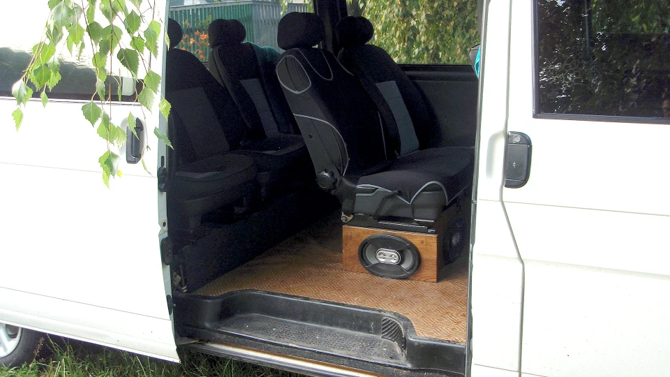Volkswagen Transporter 2,5 TDI-ACV-Bomba 3
