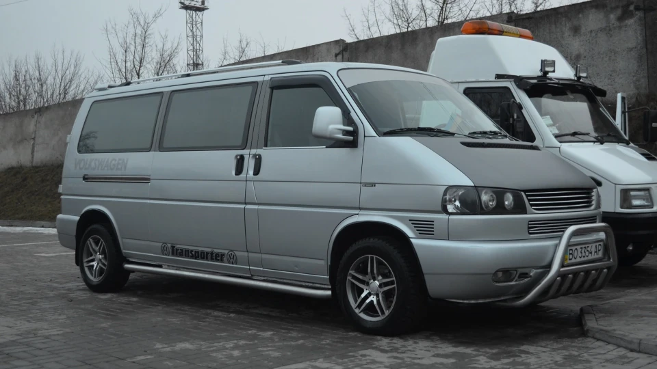 Volkswagen Transporter 2.5 TDI BOMVOLL✈ 3