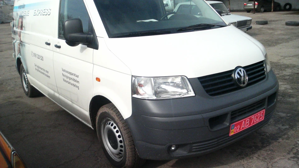 Volkswagen Transporter 2,5 TDI пасажир 7 місць