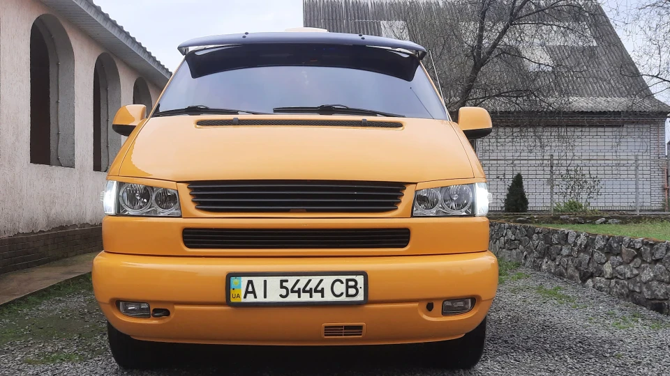 Volkswagen Transporter 2.5 TDI 2
