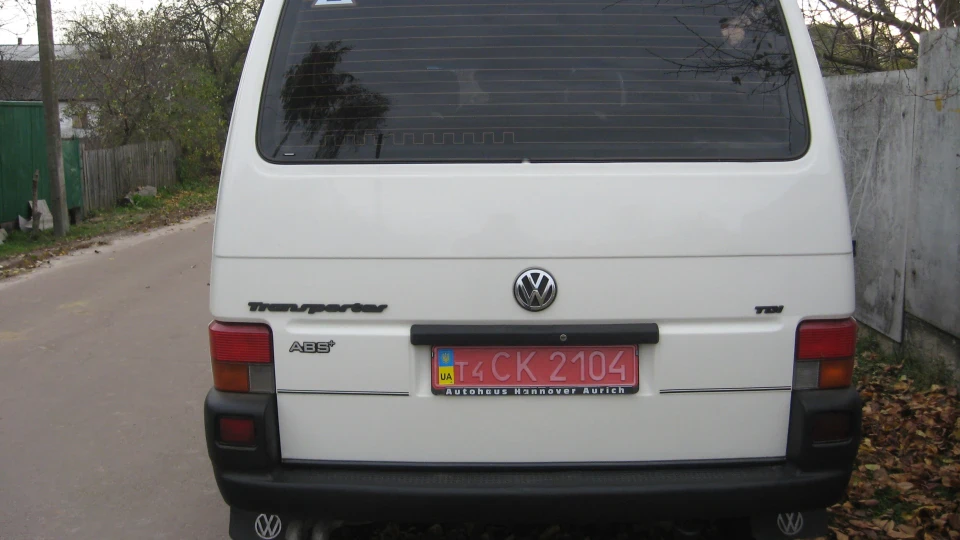 Volkswagen Transporter 2.5 TDi 4