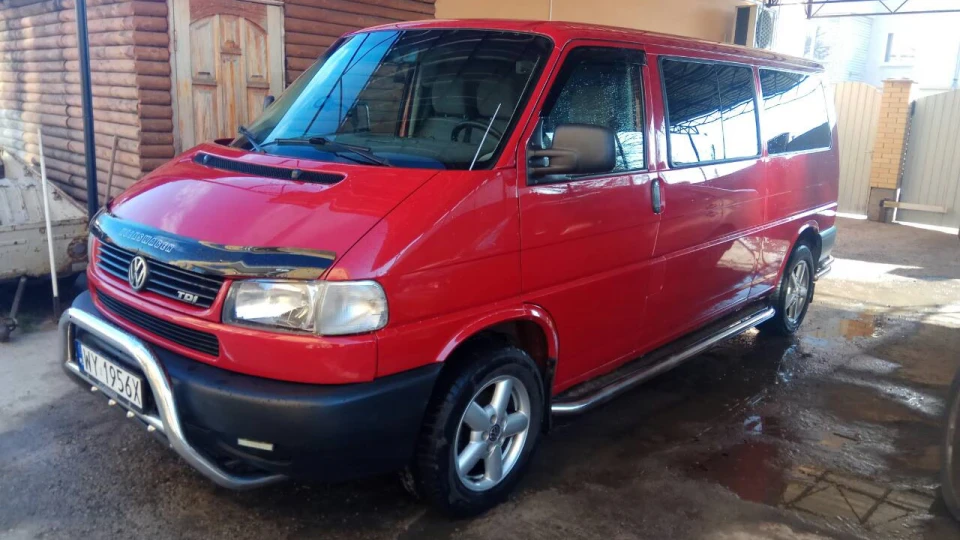 Volkswagen Transporter 2.5TDI 102 л.с 2
