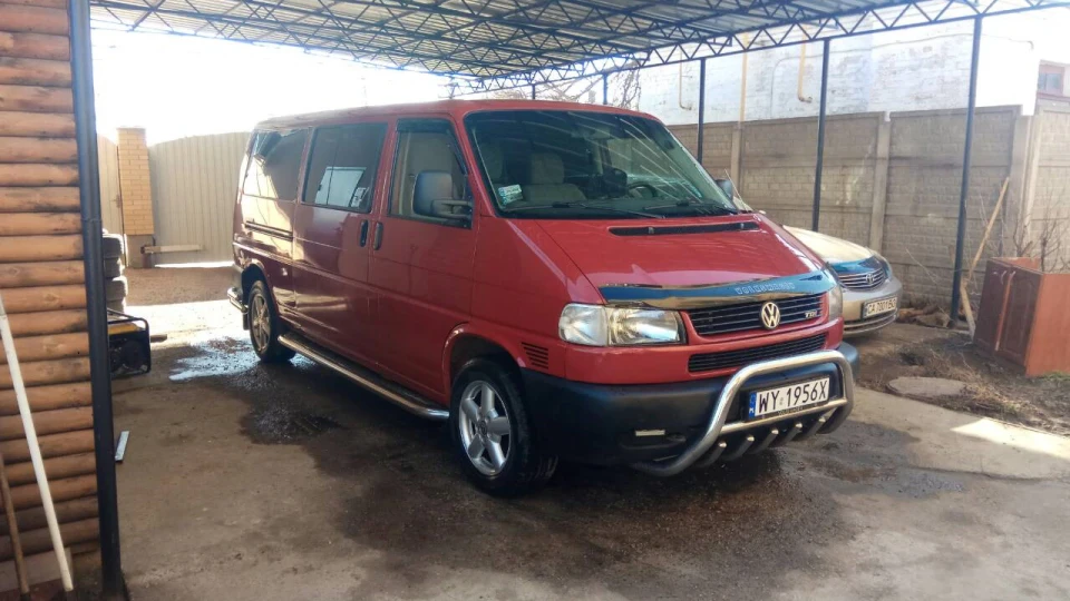Volkswagen Transporter 2.5TDI 102 л.с 3