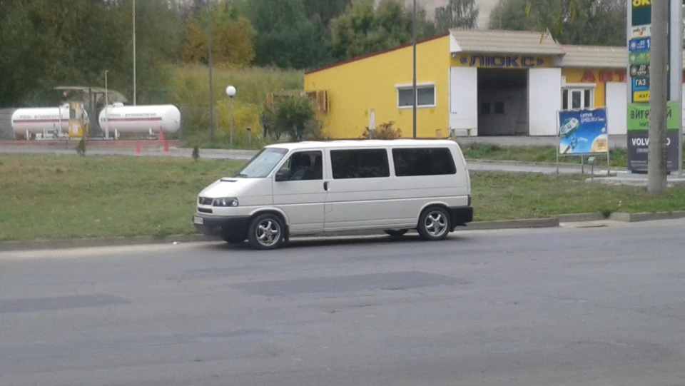 Volkswagen Transporter 2.5TDI Long 🚜 4