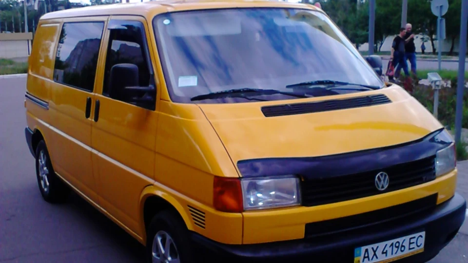 Volkswagen Transporter 2,5TDI 5