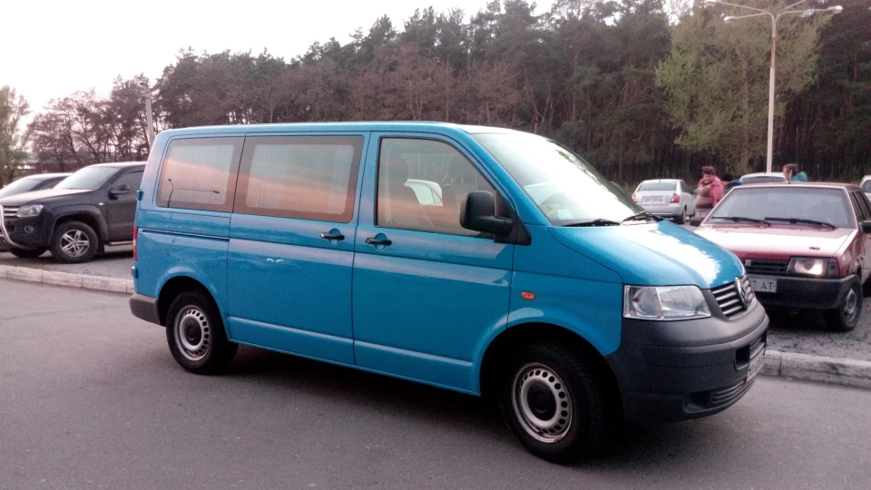 Volkswagen Transporter Aquamarine 2
