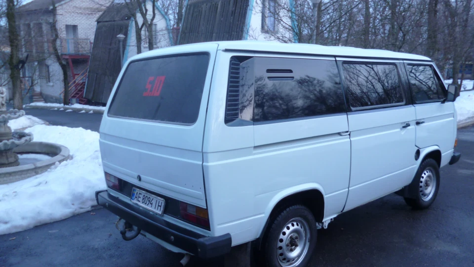 Volkswagen Transporter Білий буцефал 5
