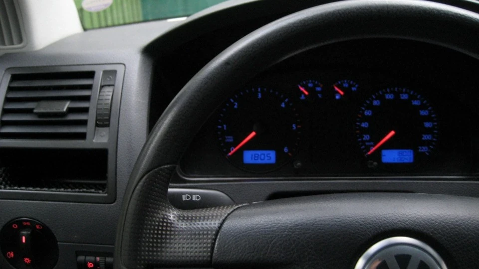 Volkswagen Transporter Білий коротун 4