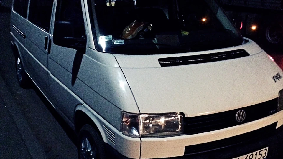 Volkswagen Transporter Білий лис 4