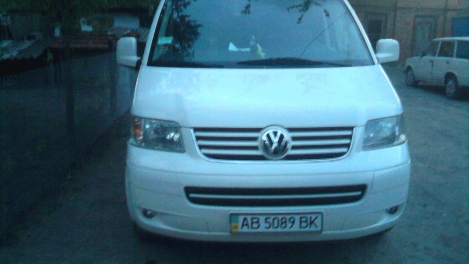 Volkswagen Transporter білий(лонг)1.9 5