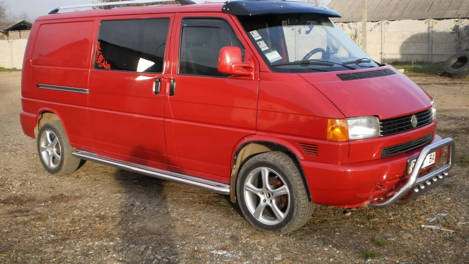 Volkswagen Transporter BroniTRANSPORTER