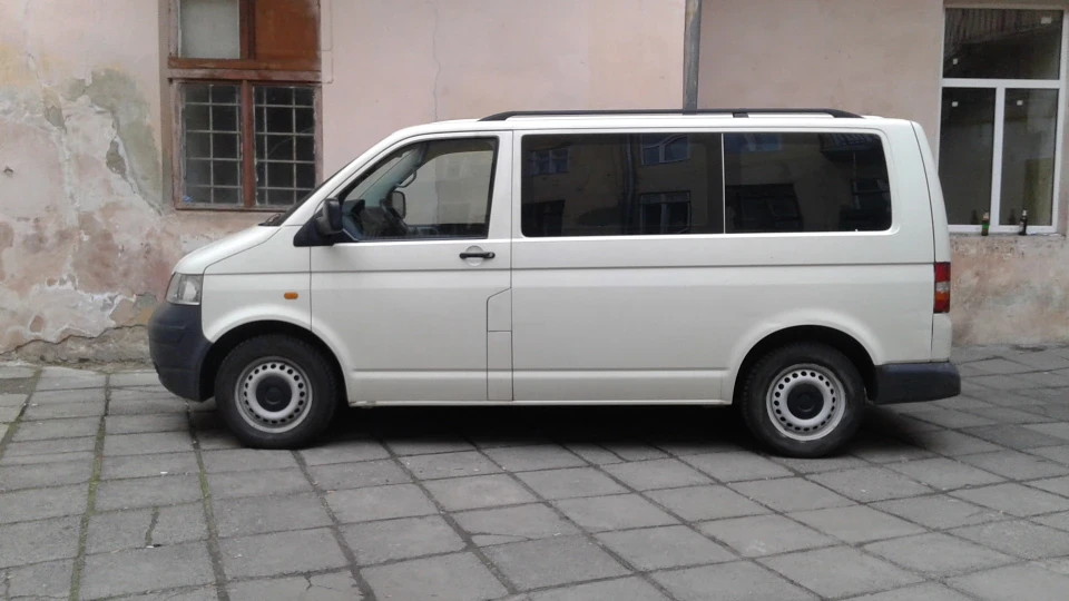 Volkswagen Transporter Bursik 3