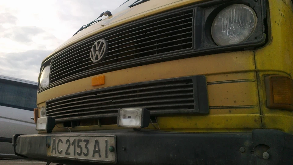 Volkswagen Transporter бусовот хороший...
