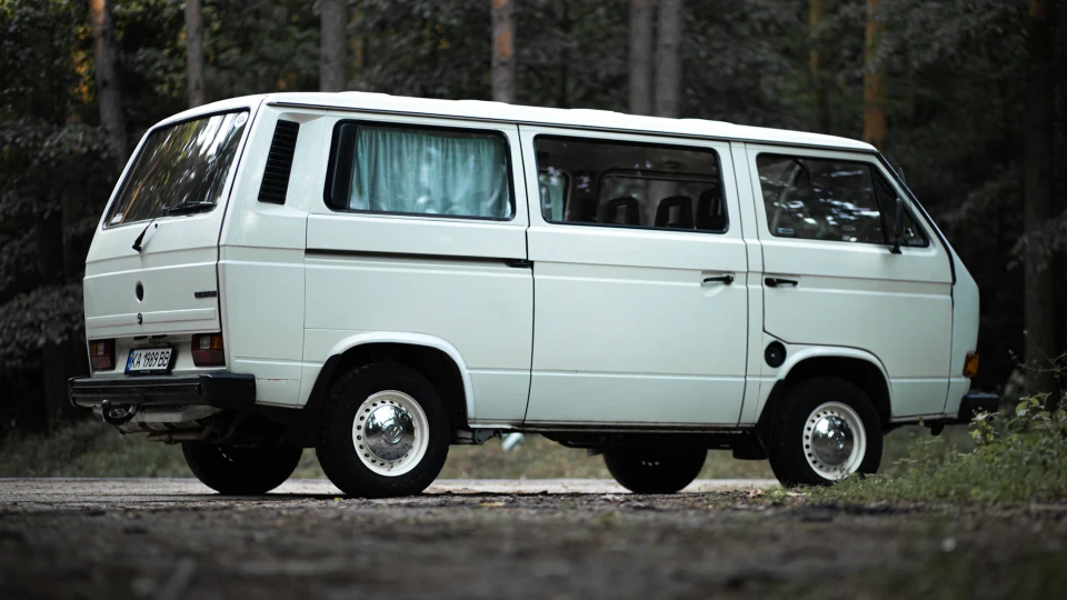 Volkswagen Transporter CARAVELLE 1989 2
