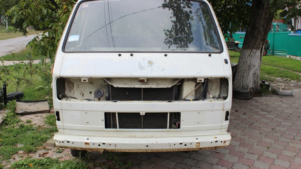 Volkswagen Transporter Caravelle 2