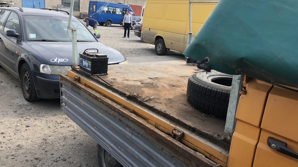 Volkswagen Transporter DoKa Old Slipper 2