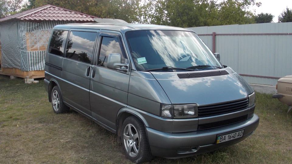 Volkswagen Transporter Caravel 5