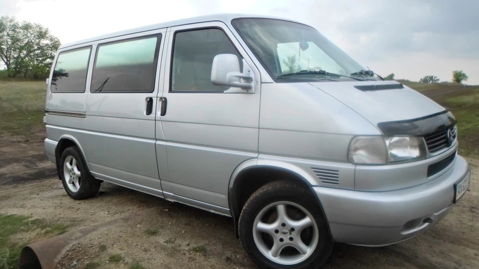Volkswagen Transporter Косорилий 2