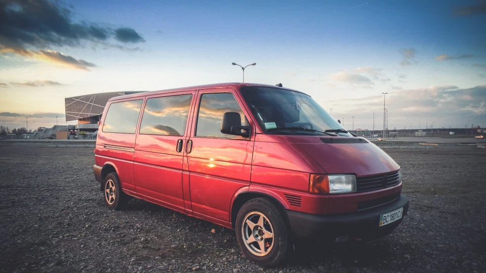 Volkswagen Transporter Червоний TURBO Рак ✠ 5