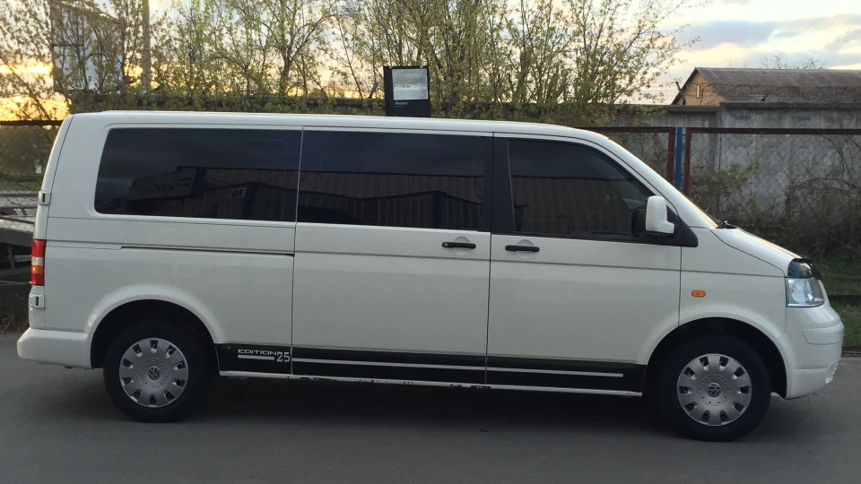 Volkswagen Transporter Long 1.9TDI
