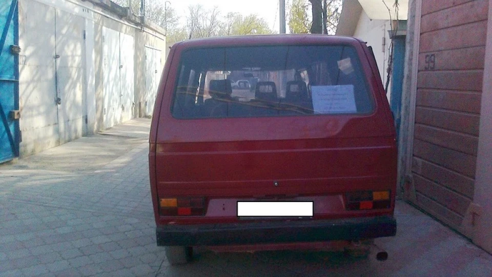 Volkswagen Transporter Опозитний 1,9 DF