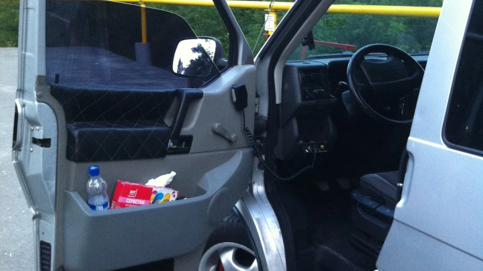 Volkswagen Transporter "SilverB@s" 4