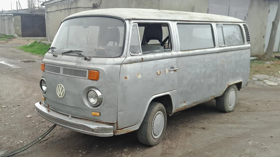 Volkswagen Transporter SilverFish 2.0 2
