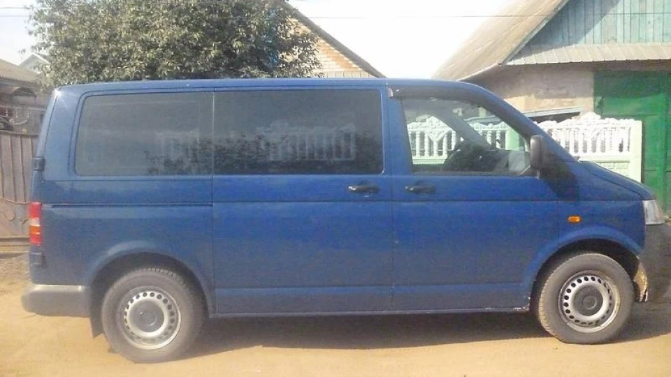 Volkswagen Transporter Синій металік 2,5