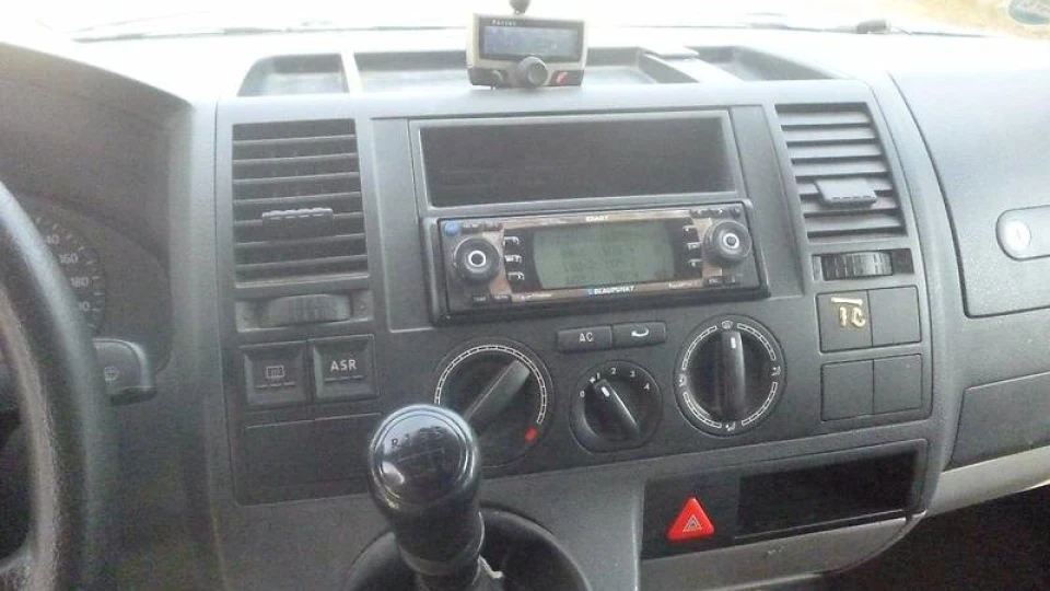 Volkswagen Transporter Синій металік 2,5 5