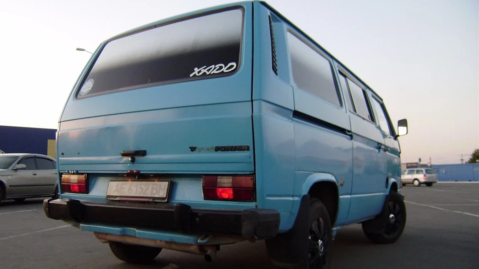 Volkswagen Transporter T3 1.9 ~Blue Van~ 5