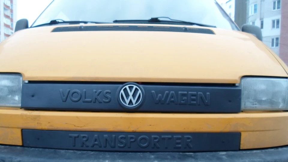 Volkswagen Transporter Т4 Апельсин LONG 1.9td 4