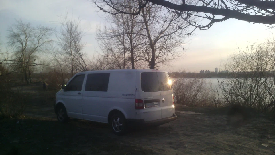 Volkswagen Transporter Т5 GP 2.0 75кВт 2